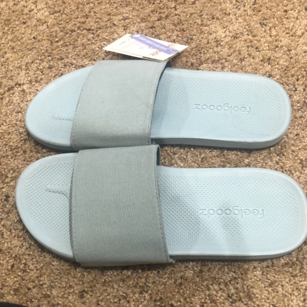 Feelgoodz /NWT/ Easy Day Slides Color: Sage/ Woman’s XS 5-6 & L 9.5-11 & - Picture 3 of 10